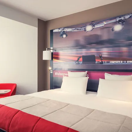 Mercure Paris Otel