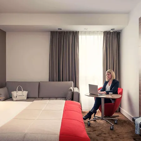 Mercure Paris