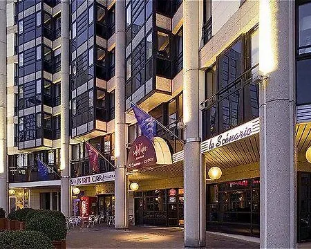 Mercure Paris 4*