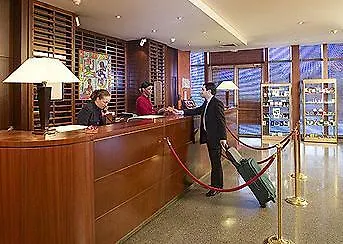 מלון Mercure Paris בולון-בילנקורט