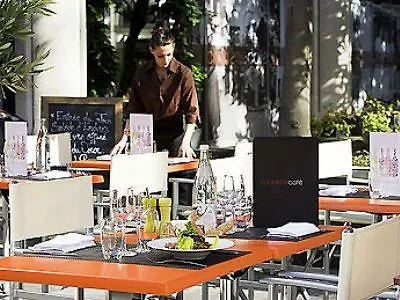 Mercure Paris Hotell