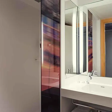 Mercure Paris