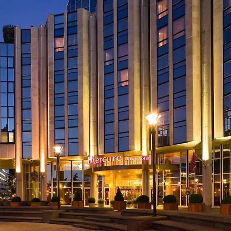 Hotell Mercure Paris 4*