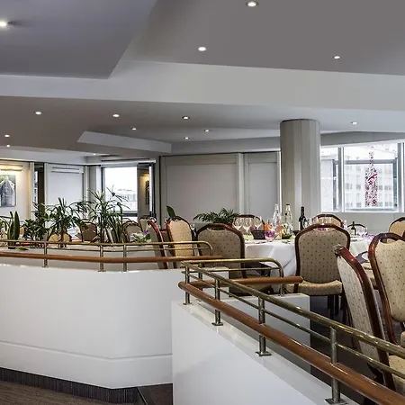 Mercure Paris Hotel 4*