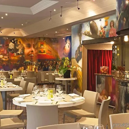 Mercure Paris 4* Μπουλόν-Μπιγιανκούρ